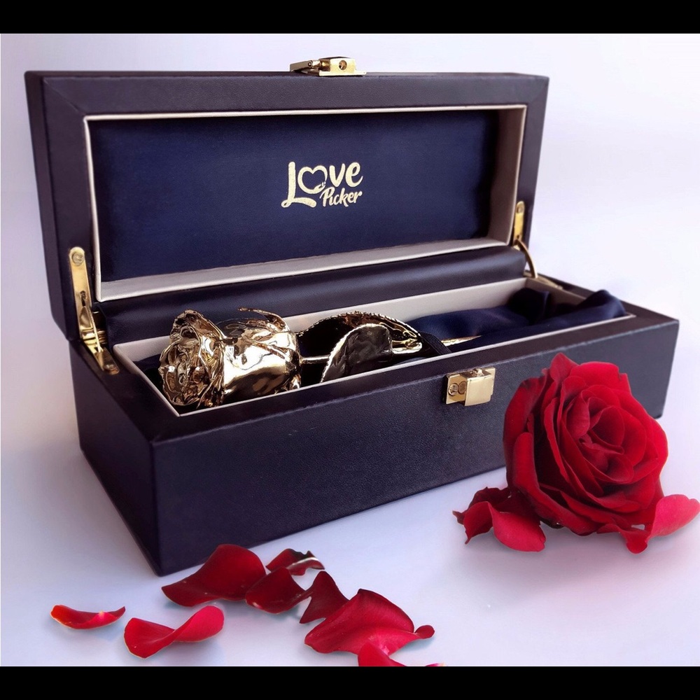 LOVE PICKED 24k Gold dipped natural rose